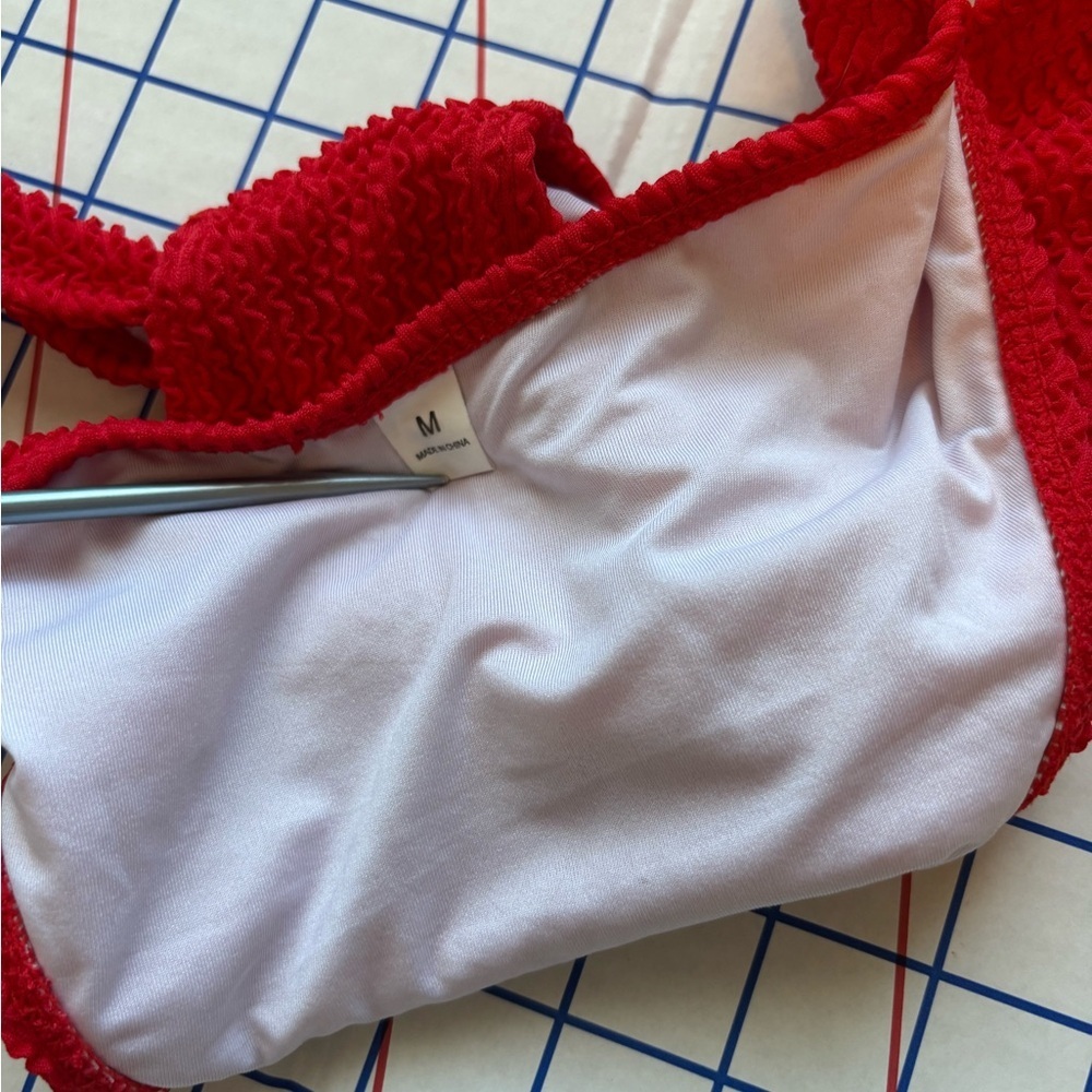 NWOT YIMISAN Ribbed Bandeau Two-Piece Bikini Red Size M - Picture 4 of 9